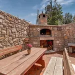 Casper Mit Terrasse- Garten Und Grill By Interhome Lägenhet Veli Lošinj